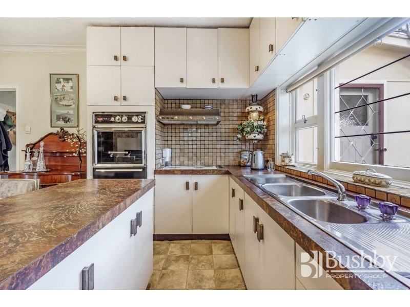 4 Newstead Crescent, Newstead TAS 7250