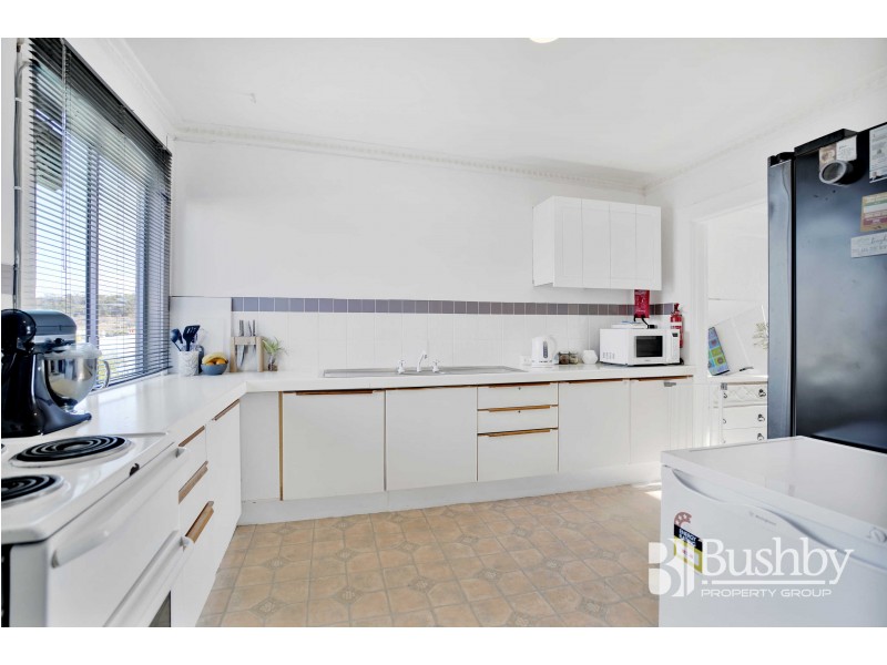 210 Hobart Road, Kings Meadows TAS 7249