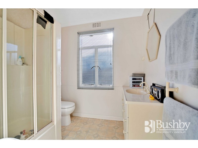 210 Hobart Road, Kings Meadows TAS 7249