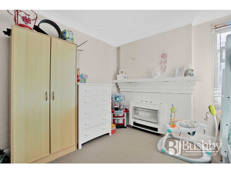 210 Hobart Road, Kings Meadows TAS 7249