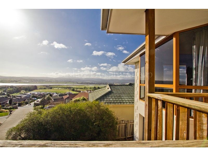 4/48 Andrea Place, Riverside TAS 7250