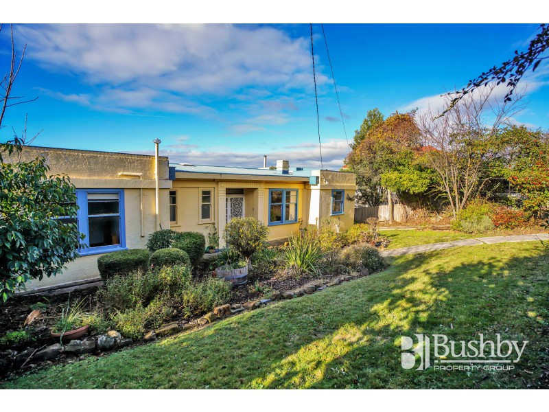 24 Delamere Crescent, Trevallyn TAS 7250