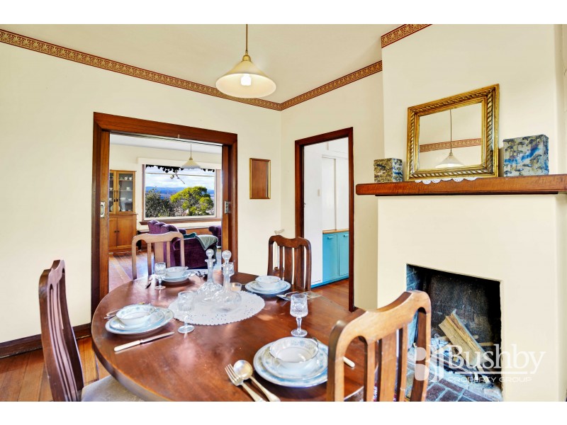 24 Delamere Crescent, Trevallyn TAS 7250