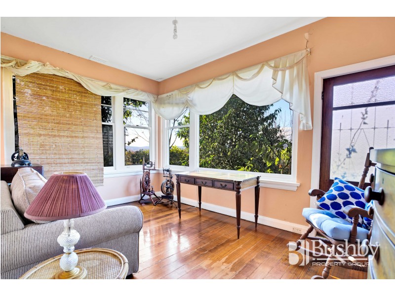 24 Delamere Crescent, Trevallyn TAS 7250