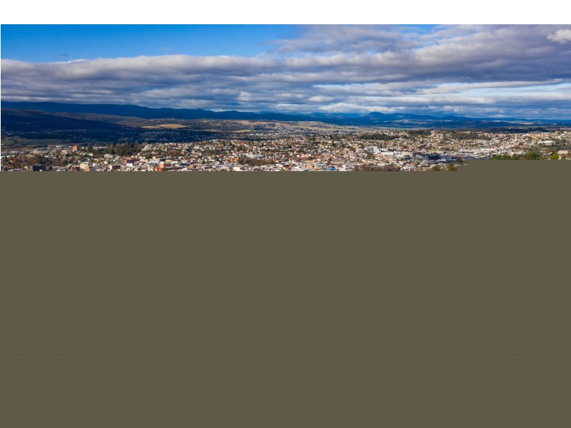 24 Delamere Crescent, Trevallyn TAS 7250