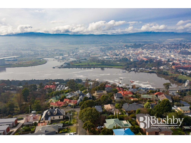 7 South Bank, Trevallyn TAS 7250