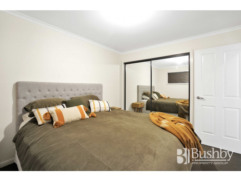 2/4 Bryan Street, Invermay TAS 7248