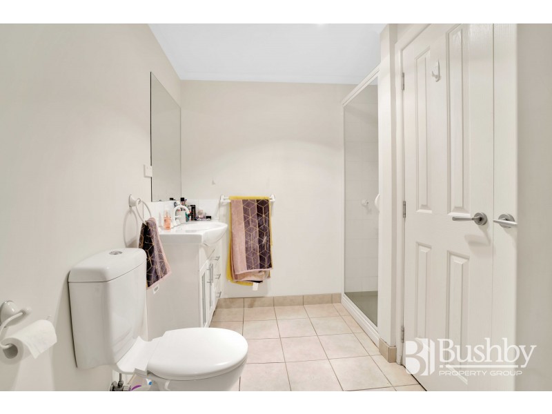 2/4 Bryan Street, Invermay TAS 7248