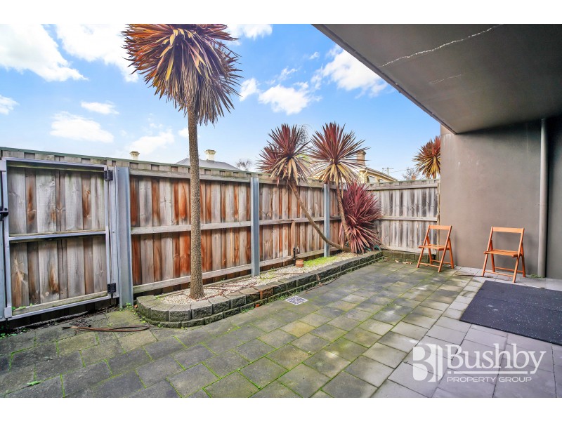 2/4 Bryan Street, Invermay TAS 7248