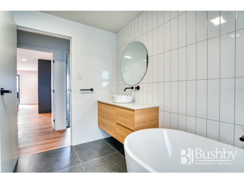 3/5 Que Court, Riverside TAS 7250