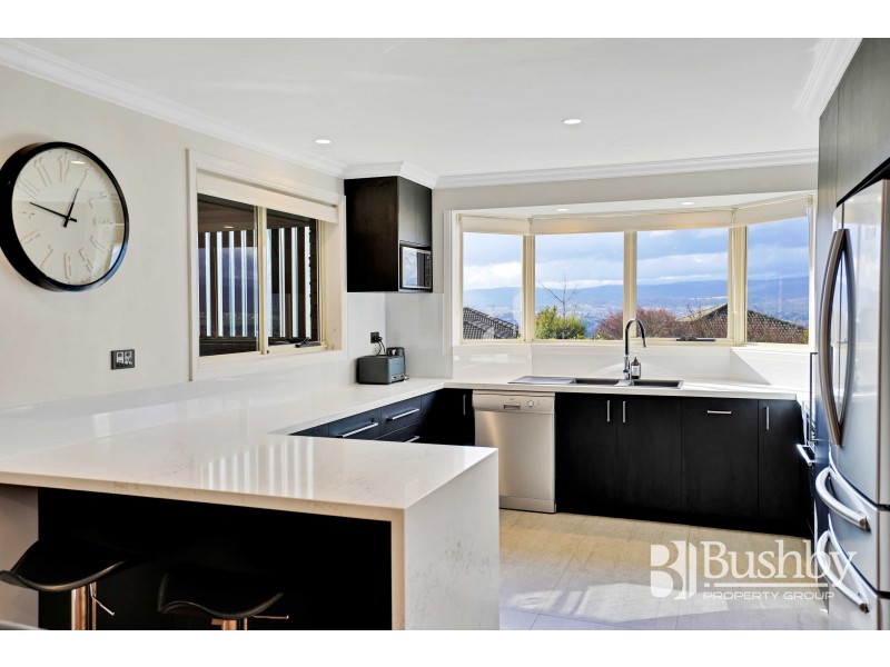 4 Tennyson Drive, Riverside TAS 7250