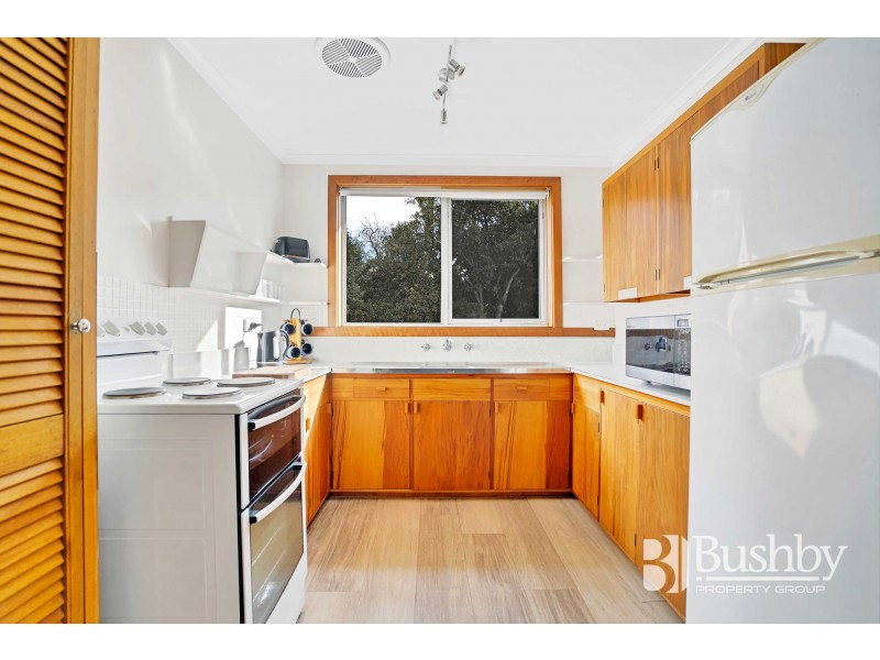 2/2 Wattle Way, Trevallyn TAS 7250