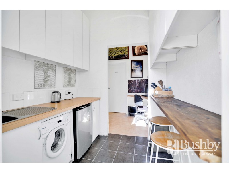 210 Hobart Road, Kings Meadows TAS 7249