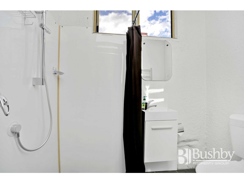 210 Hobart Road, Kings Meadows TAS 7249