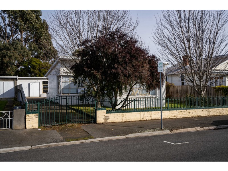 11 Luck Street, Mowbray TAS 7248