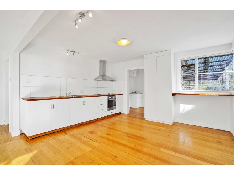 11 Luck Street, Mowbray TAS 7248