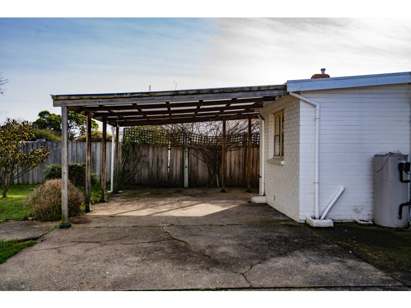 11 Luck Street, Mowbray TAS 7248