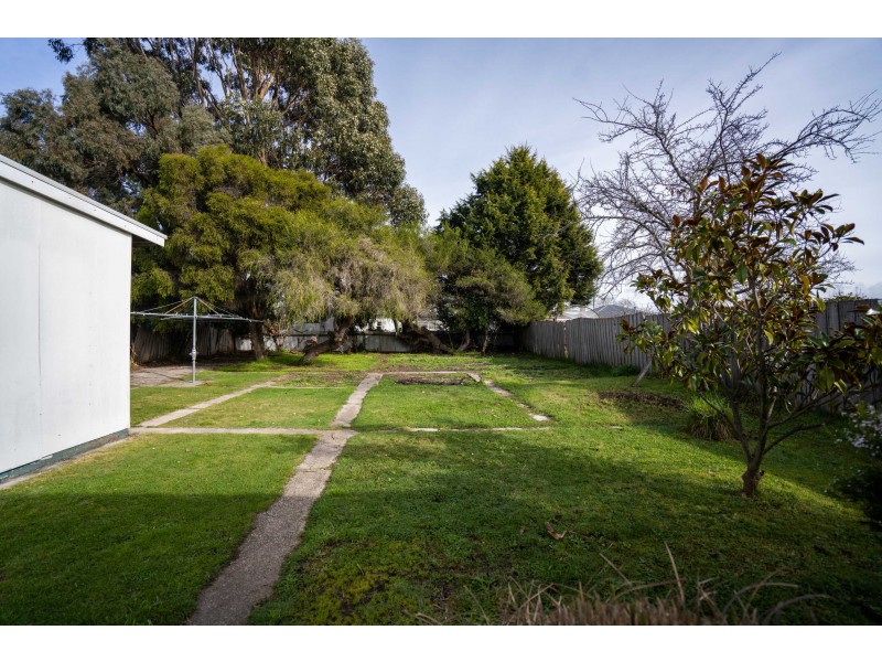 11 Luck Street, Mowbray TAS 7248