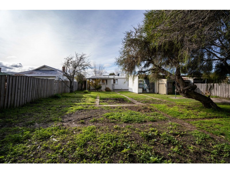11 Luck Street, Mowbray TAS 7248