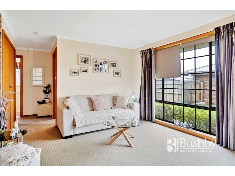 2/32 Camira Street, Newnham TAS 7248