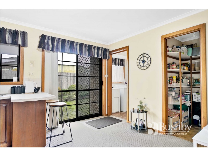 2/32 Camira Street, Newnham TAS 7248