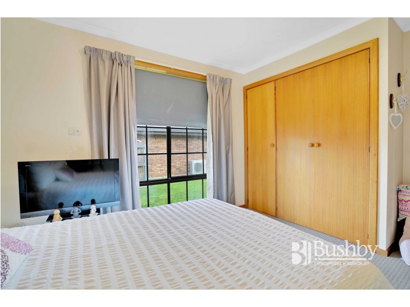 2/32 Camira Street, Newnham TAS 7248