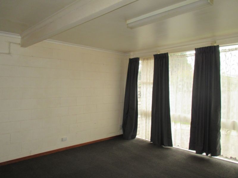 2/10 Notley Street, Newnham TAS 7248