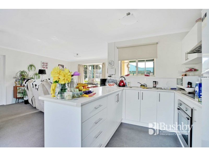 2/63 Pitt Avenue, Riverside TAS 7250