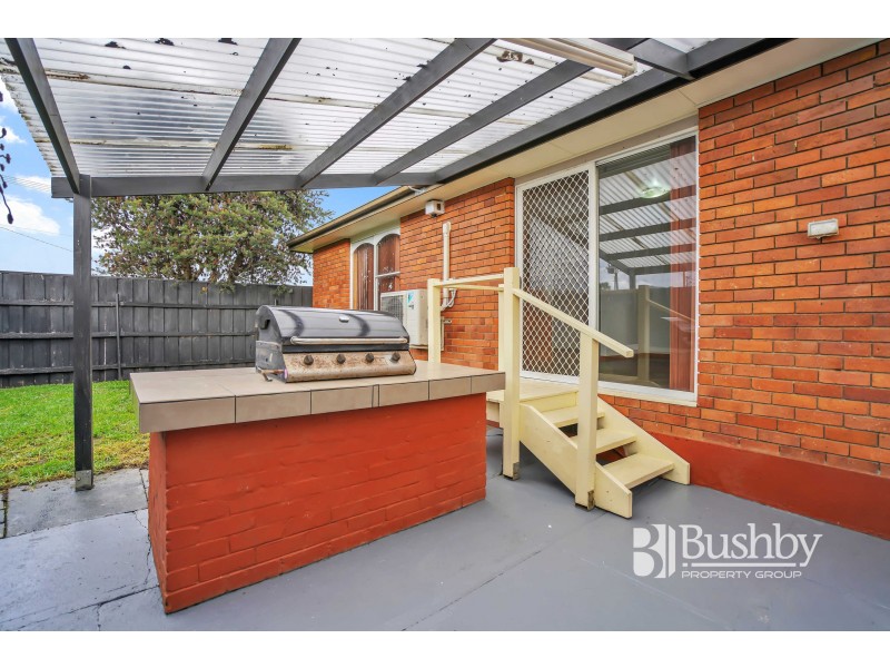 8 Essendon Street, Summerhill TAS 7250