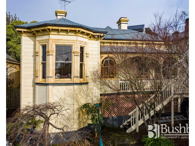7 South Bank Road, Trevallyn TAS 7250