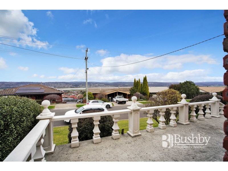 26 Vermeer Avenue, Newnham TAS 7248