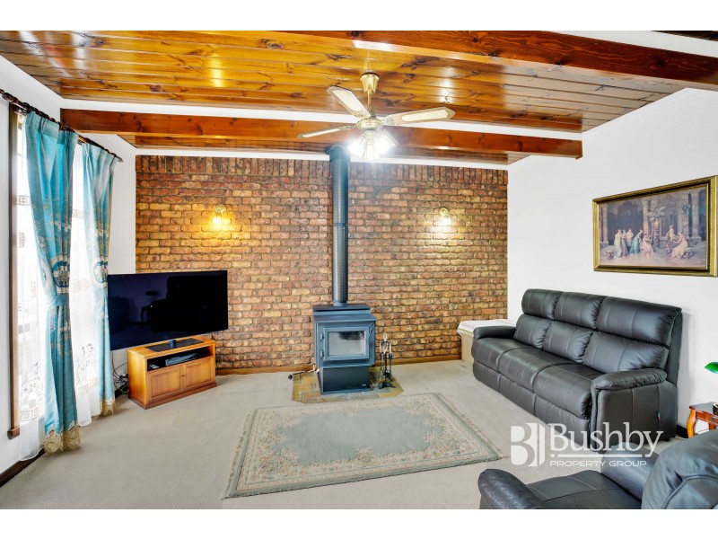 26 Vermeer Avenue, Newnham TAS 7248