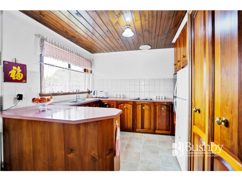 26 Vermeer Avenue, Newnham TAS 7248