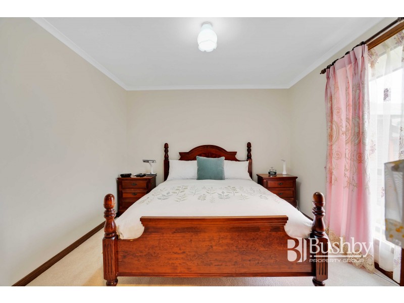 26 Vermeer Avenue, Newnham TAS 7248