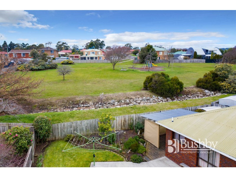 26 Vermeer Avenue, Newnham TAS 7248