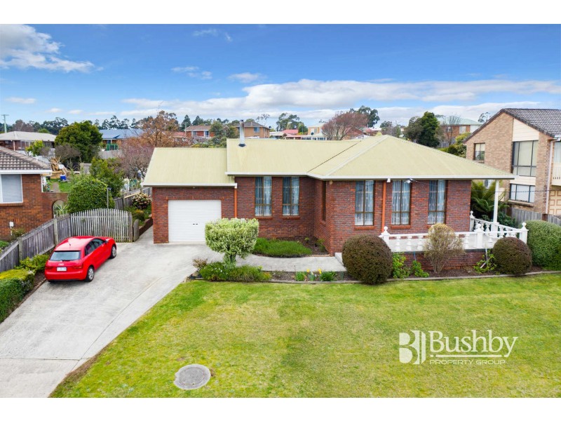 26 Vermeer Avenue, Newnham TAS 7248