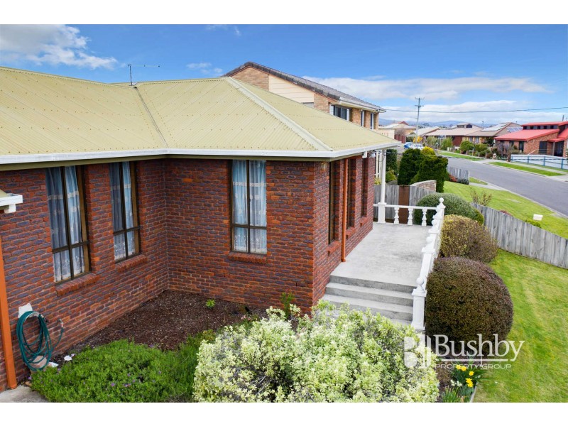 26 Vermeer Avenue, Newnham TAS 7248