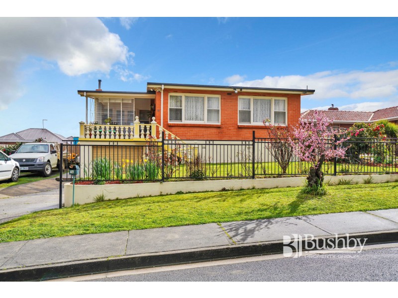 14 Ronneby Road, Newnham TAS 7248