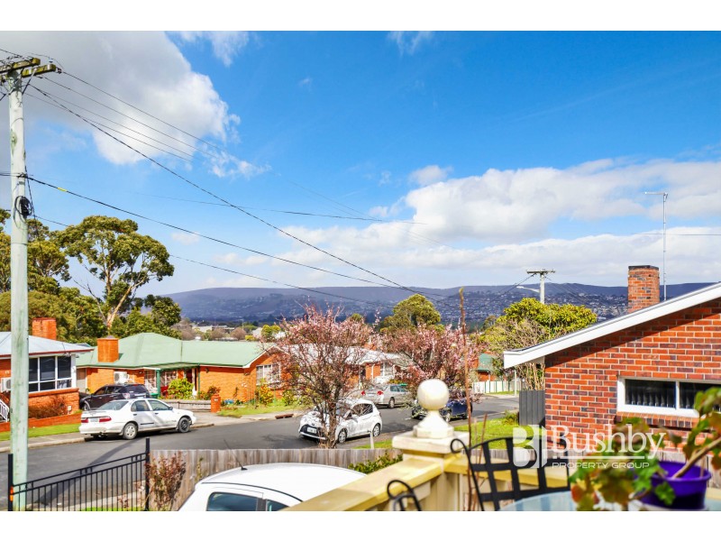 14 Ronneby Road, Newnham TAS 7248