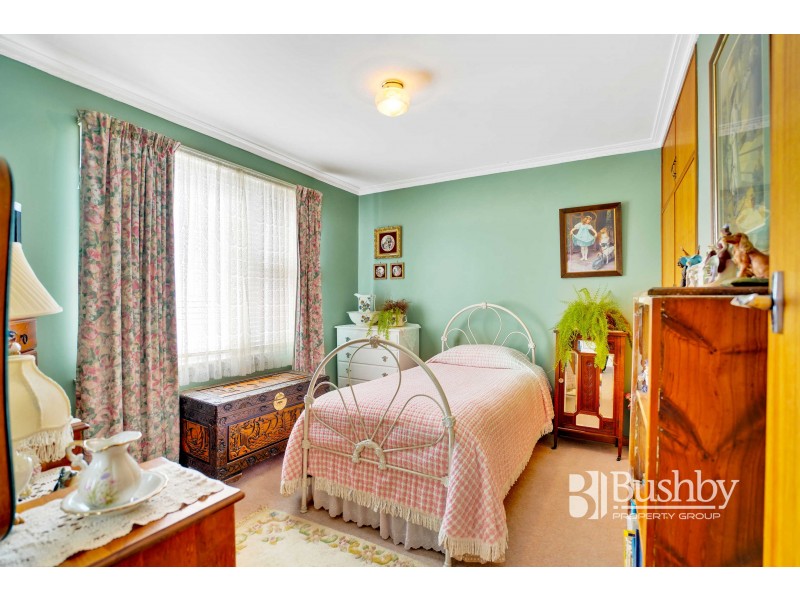 14 Ronneby Road, Newnham TAS 7248
