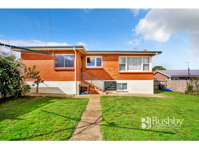 14 Ronneby Road, Newnham TAS 7248
