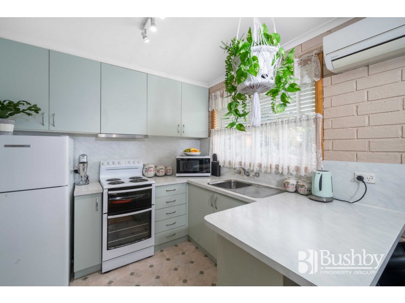 1/14 Alroy Court, Rosetta TAS 7010