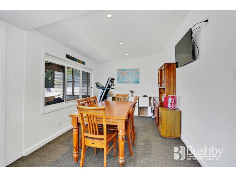 8 Kinross Road, Invermay TAS 7248