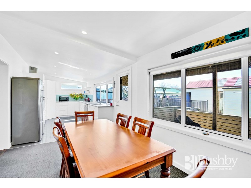 8 Kinross Road, Invermay TAS 7248