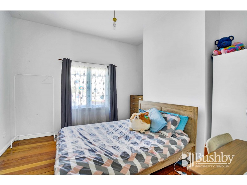 8 Kinross Road, Invermay TAS 7248