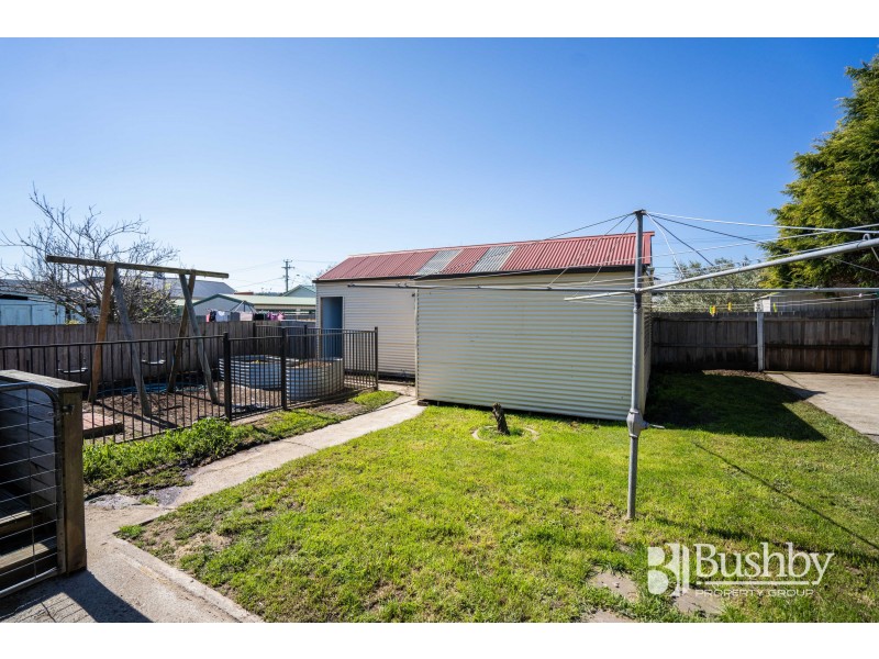 8 Kinross Road, Invermay TAS 7248