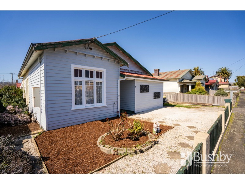 8 Kinross Road, Invermay TAS 7248