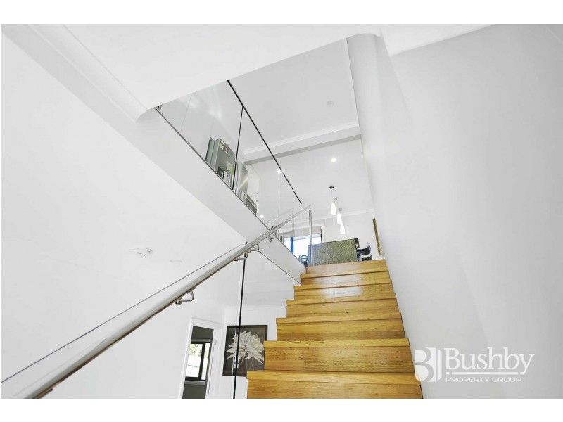 69 Viewbank Road, Newnham TAS 7248