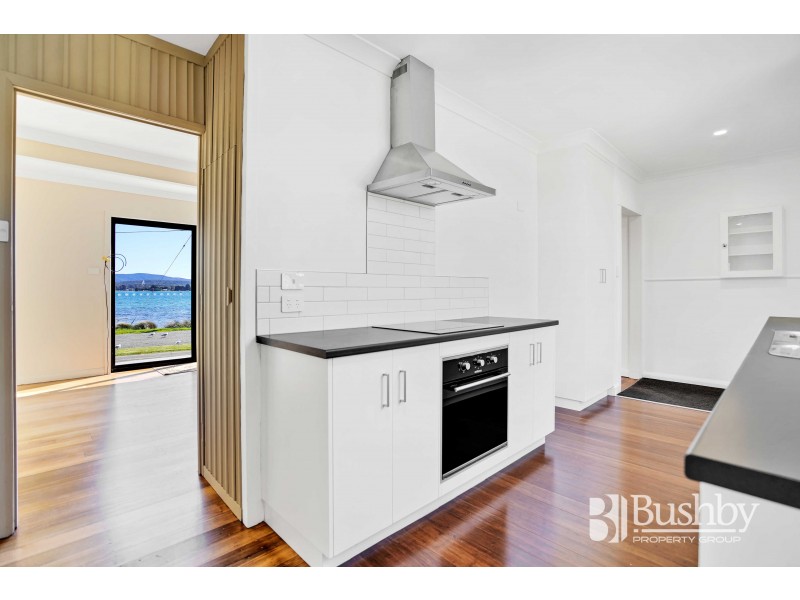 42 Esplanade North, George Town TAS 7253