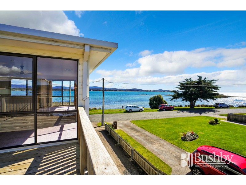 42 Esplanade North, George Town TAS 7253